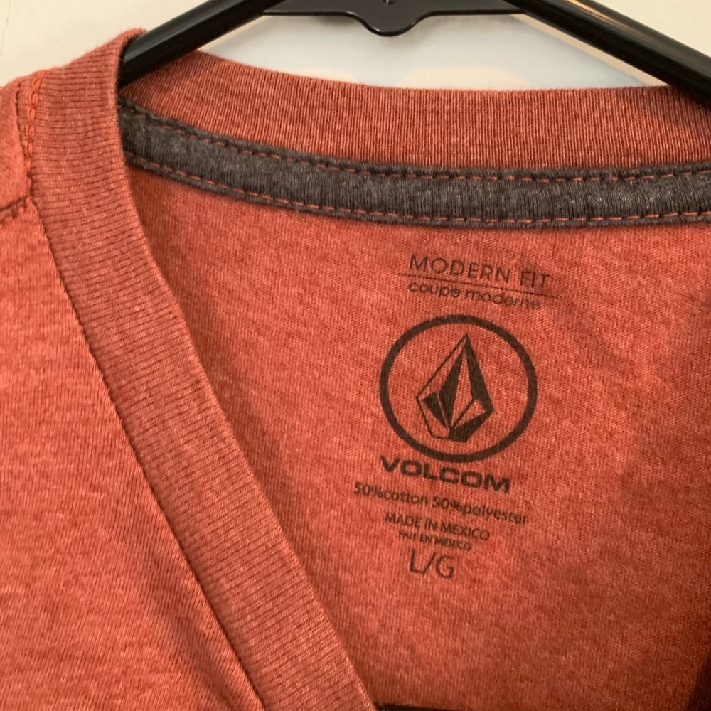 Volcom basic tee